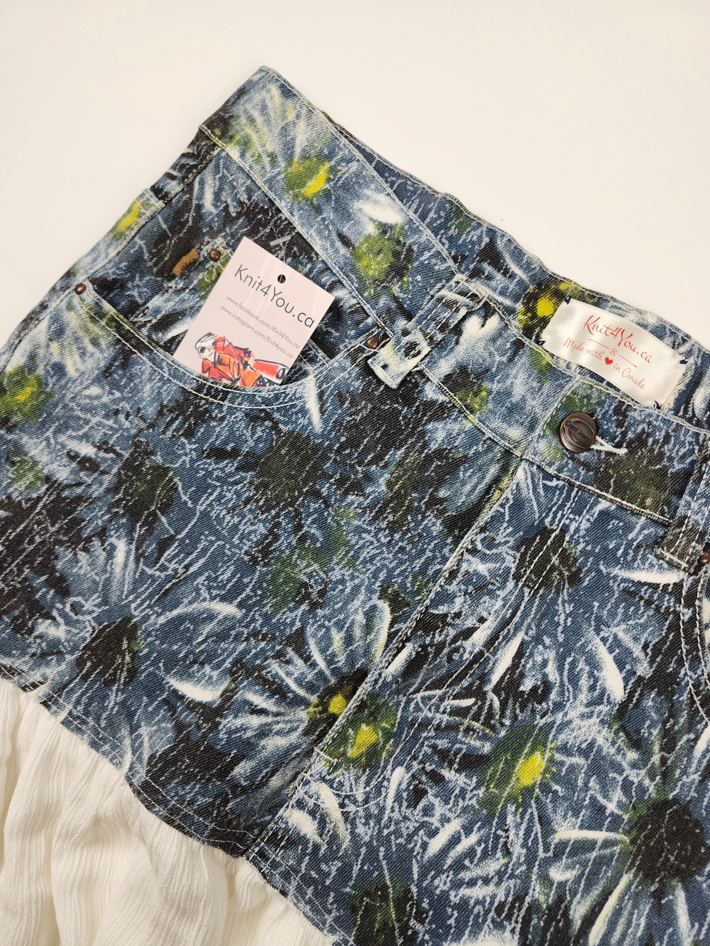 UPCYCLED SKIRT (DAISIES)