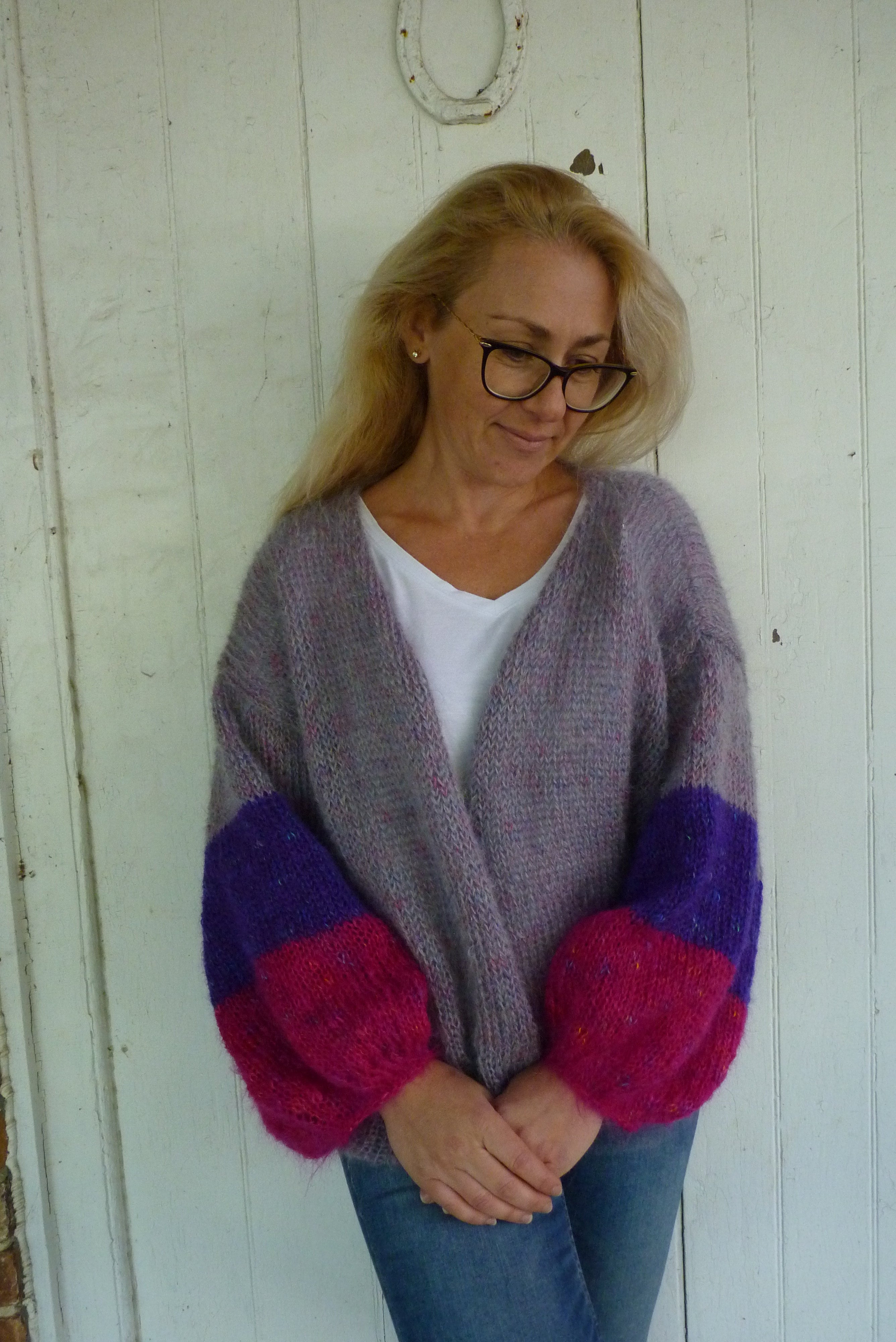 PUFF-SLEEVE CARDIGAN