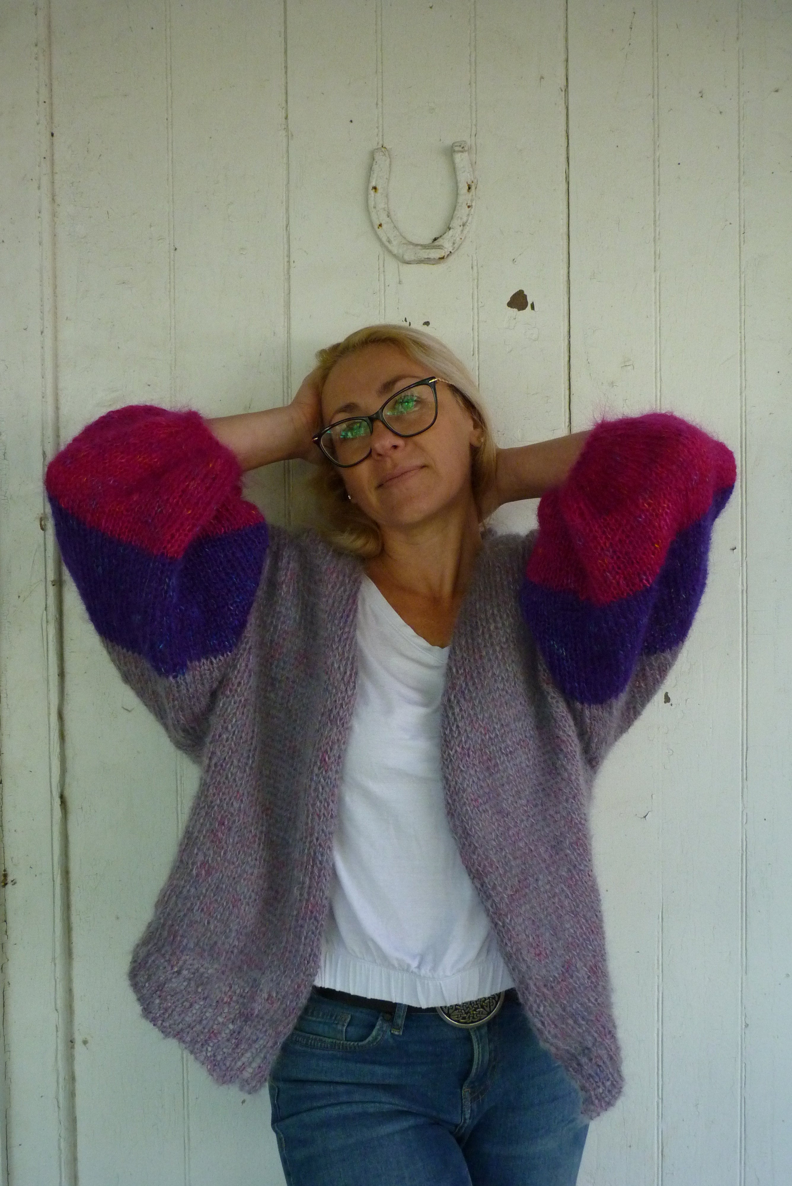 PUFF-SLEEVE CARDIGAN