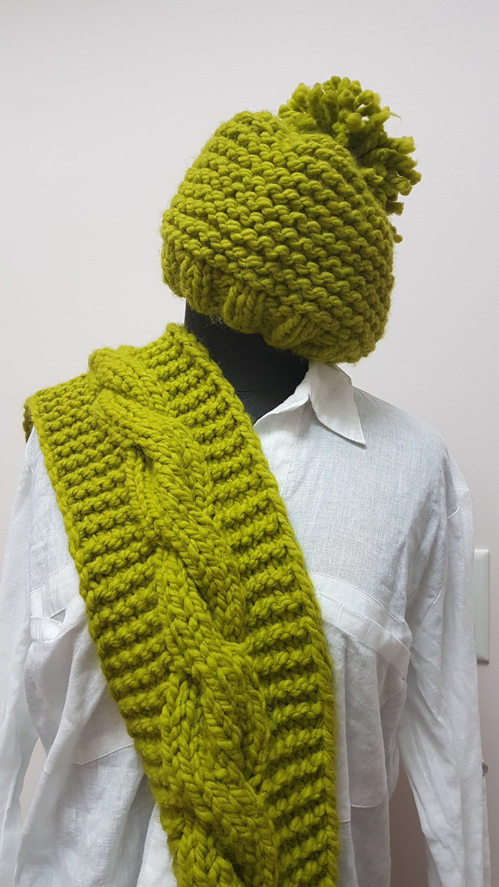 CHUNKY LONG SCARF LEMONGRASS